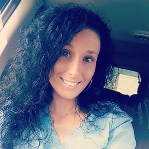 Meet your Posher, Cortney